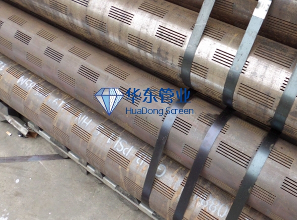 Slotted casing pipe 